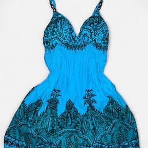 No Boundaries Teal and Black Textured Top